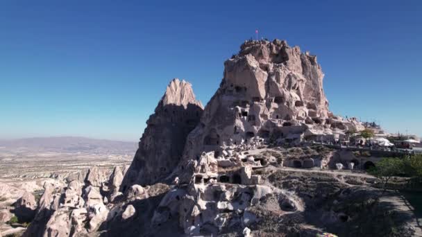 Uchisar城堡岩石的空中上升景观和Turkiye省Nevsehir省Cappadocia的景观 教科文组织世界遗产场址 — 图库视频影像
