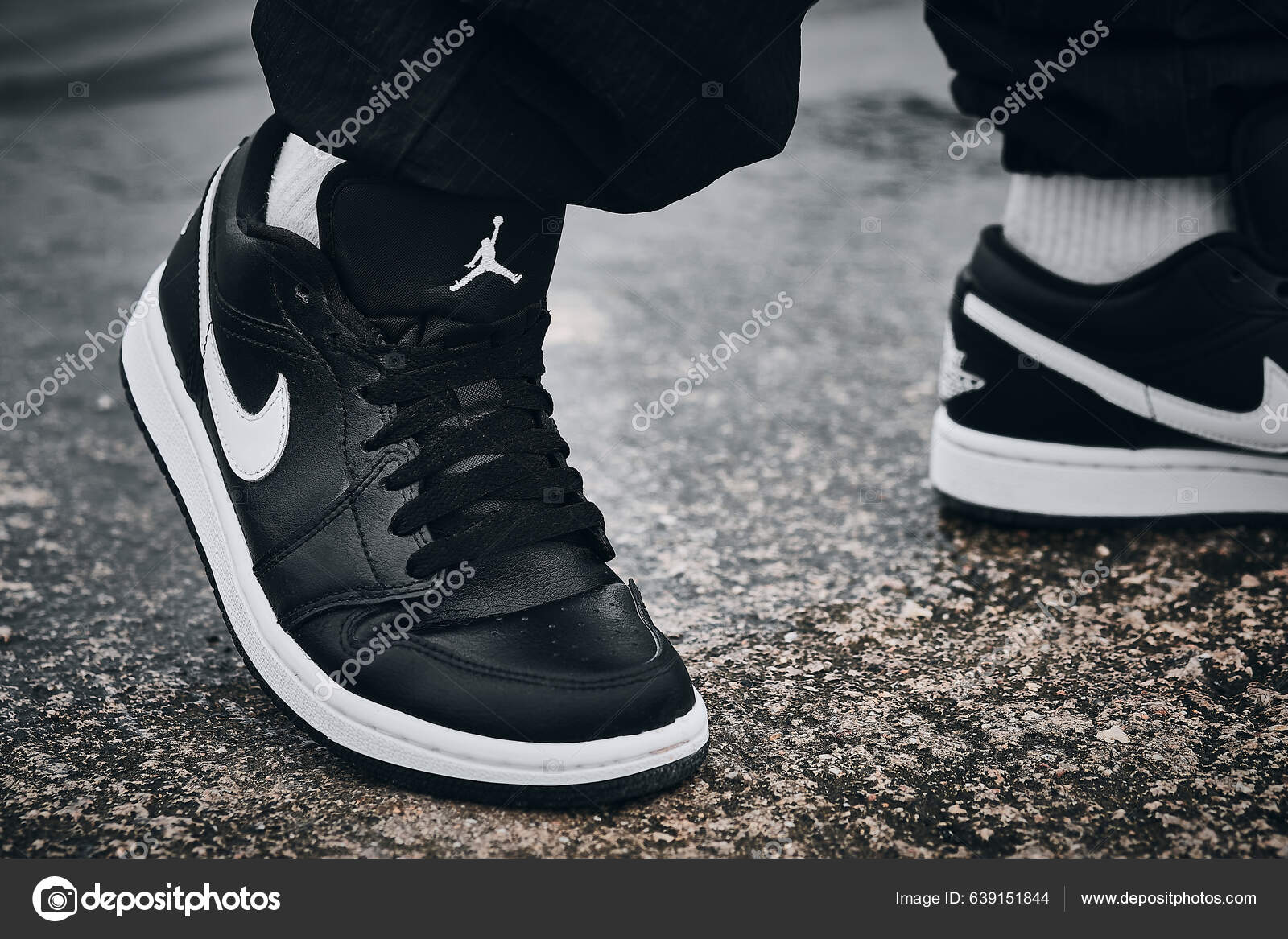 Nike ebernon mid on cheap feet