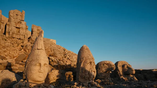 Statue Sulla Terrazza Orientale Del Monte Nemrut Provincia Adiyaman Turchia — Foto Stock