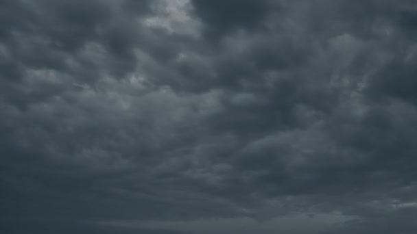 Upadek Dramatycznego Nieba Deszczowego Poruszające Się Chmury Timelapse Ciemne Niebo — Wideo stockowe