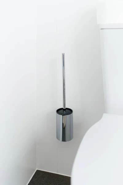 Modern Toalettpapperspensel Rostfritt Stål Mottagare — Stockfoto