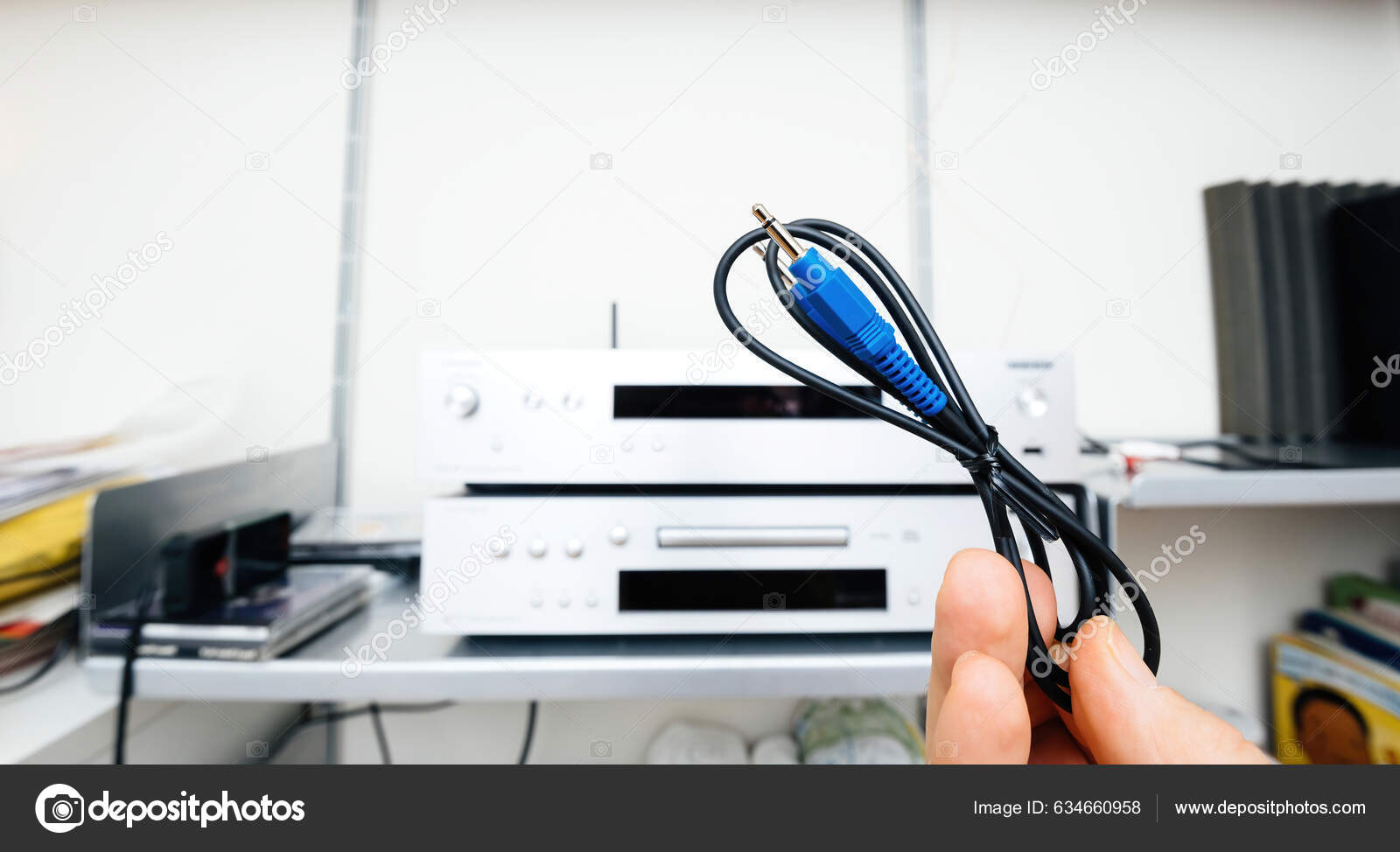 Paris France Dec 2022 Pov Male Hand Holding Remote Cable – Stock Editorial  Photo © ifeelstock #634660958