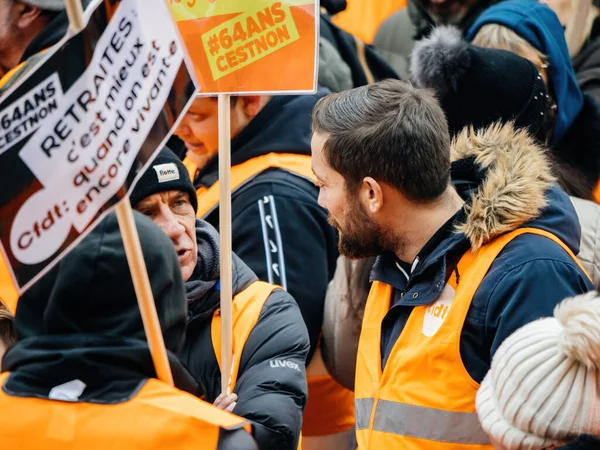 Strasbourg France January 2023 Men Yellow Vests Talking Second Demonstration — Stockfoto