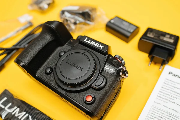 Nov 2022 Камера Panasonic Lumix Gh6 Дивом Сучасної Технології Пропонує — стокове фото