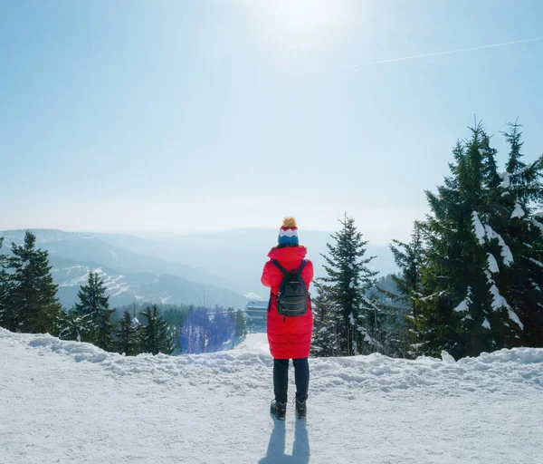 Exploring Majestic Beauty Germanys Black Forest Winter Lone Traveler Woman — Stock Photo, Image