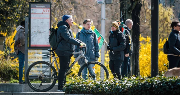 Strasborg Francia Marzo 2023 Grupo Multiétnico Manifestantes Adultos Une Una — Foto de Stock