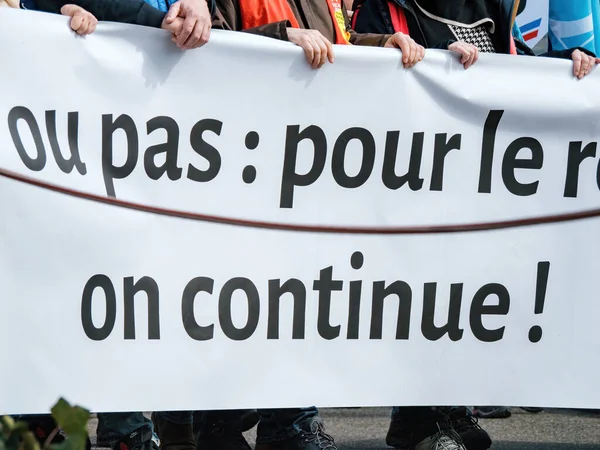 2023年3月29日 フランスの歴史的なフォトジャーナリズムの瞬間 労働改革への全国的な抗議 — ストック写真