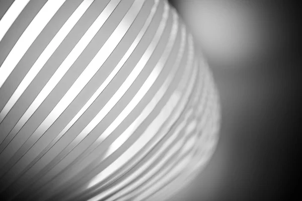 一个黑色和白色螺旋图案的特写 条纹线条在一个完美的圆形中 一张艺术的单色照片 — 图库照片