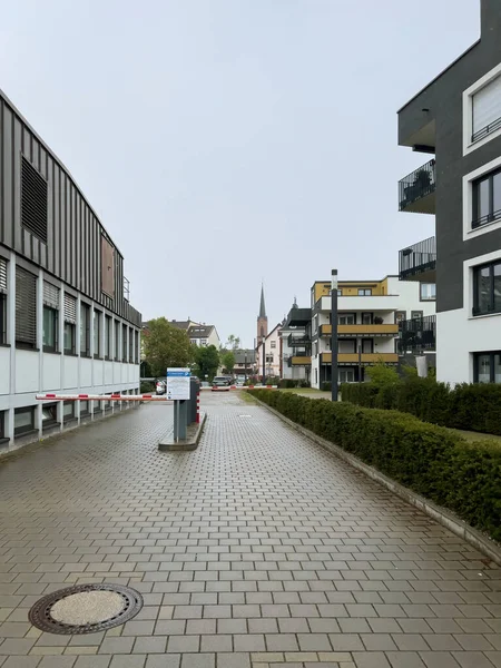 Kehl Deutschland Februar 2023 Private Parkplatzeinfahrt Charmantes Deutsches Stadtgebiet Mit — Stockfoto