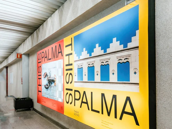Palma Mallorca Spanya Haziran 2023 Palma Uluslararası Havaalanındaki Palma Reklam — Stok fotoğraf