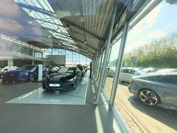 Germania Maggio 2023 Interno Una Concessionaria Audi Tedesca Vista Dalla — Foto Stock