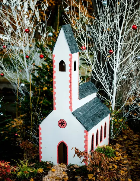 Small Toy Church House Stands Part Festive Decorations Annual Christmas — Stock Photo, Image