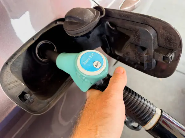 Close Persons Hand Refueling Car Blue Fuel Pump Gas Station — Stock Photo, Image