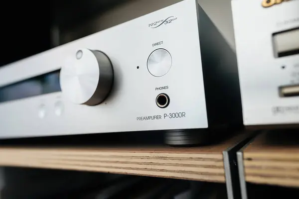 stock image Paris, France - Jun 3, 2024: Onkyo P-3000R preamplifier from the Reference Series with the logotype Separate 192 kHz 32-bit TI Burr-Brown DACs for each channel ensure accurate digital-to-analog