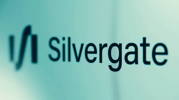 2023 게이트 Brands Logo Silvergate Bank Digital Monitor 2023 Ftx 스톡 이미지