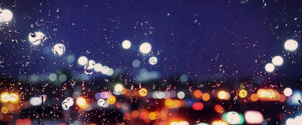 Rijdend Regen Regen Voorruit Van Auto Autoruit Het Regenseizoen Wazig — Stockfoto