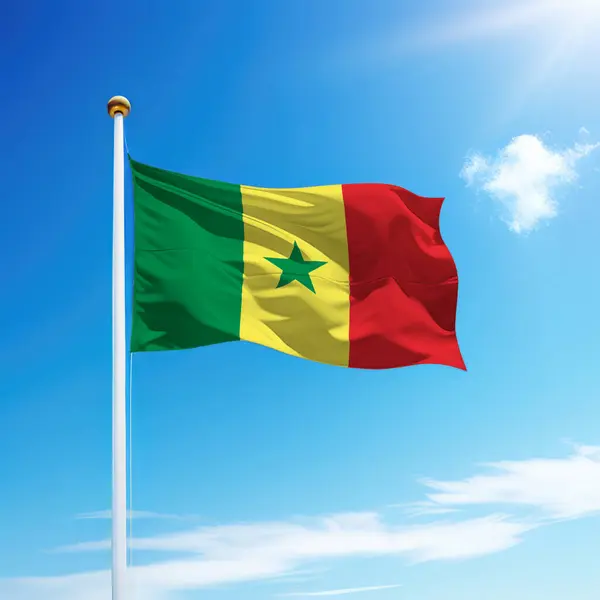 Zwaaiende Vlag Van Senegal Vlaggenmast Met Hemelse Achtergrond Template Voor — Stockfoto