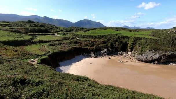 Portillu Sahili Cantabrian Denizi Nin Panoramik Manzarası Llanes Asturias Spanya — Stok video