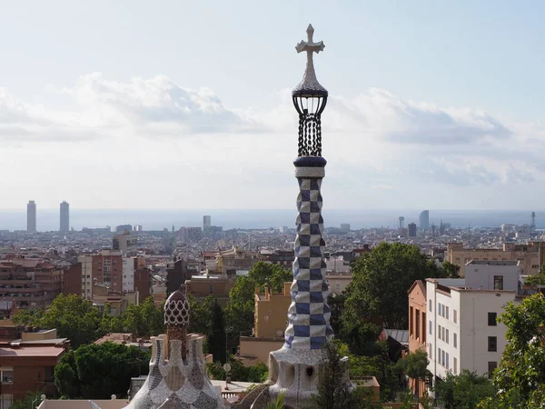 Stadsgezicht Van Europese Stad Barcelona Catalonië Spanje Heldere Blauwe Lucht — Stockfoto