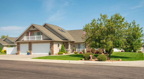 Rows of residential neighborhood in Shoshone Falls Idaho state.