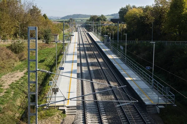 Eisenbahngleise Und Kleiner Bahnhof Der Nähe Der Stadt Brno Tschechische — Stockfoto