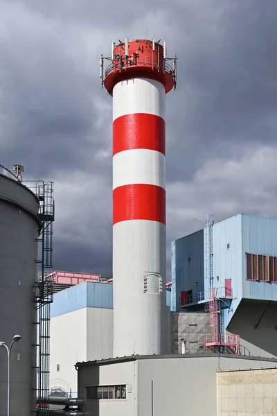 Труба Теплоэлектроцентрали Парогазового Цикла Брно Чехия — стоковое фото