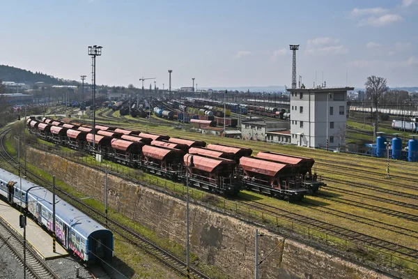 Brünn Tschechien April 2023 Güterwaggons Auf Dem Güterbahnhof Einem Sonnigen — Stockfoto