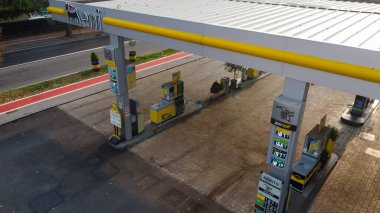 Eni, merkezi Roma 'da bulunan çok uluslu bir İtalyan petrol ve gaz şirketi..