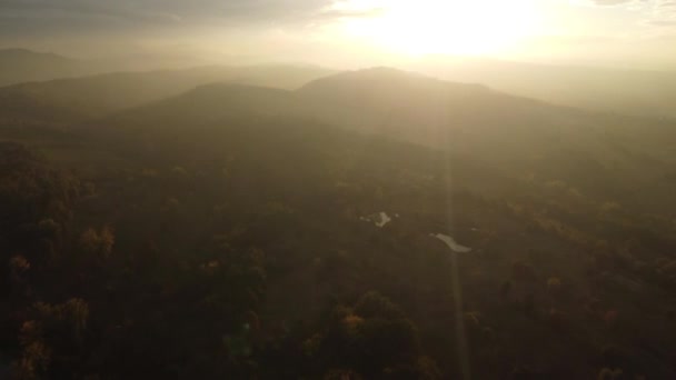 Talya Nın Parma Şehrinde Bir Ortaçağ Kalesinin Üzerinde Uçuyor — Stok video