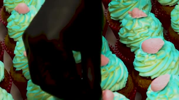 Pastelero Preparación Manojo Verde Turquesa Mar Tema Espolvoreado Cupcakes Esmerilados — Vídeo de stock