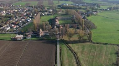Casatico di Marcaria, Mantua, İtalya - Kasım 2022 Baldassarre Castiglione 'nin evi