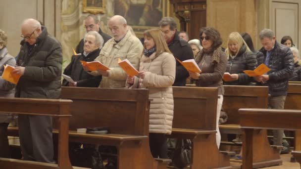 Cremona Lombardia Dezembro 2022 Celebração Massa Advento San Pietro Parrish — Vídeo de Stock