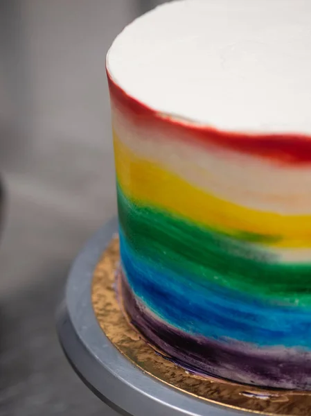 Pastry Chef Working Frosted Cup Cake Lgbt Rainbow Colours Wedding — Stock Photo, Image
