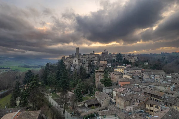 stock image Aerial view of Castell'Arquato medieval village in Emilia Romagna, Italy at sunset