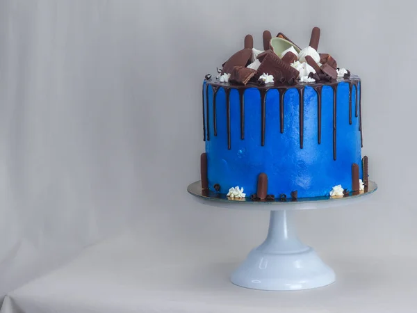 Blue Frosted Icing Cake Macro Close Dark Chocolate Icing Mixed — Stock Photo, Image