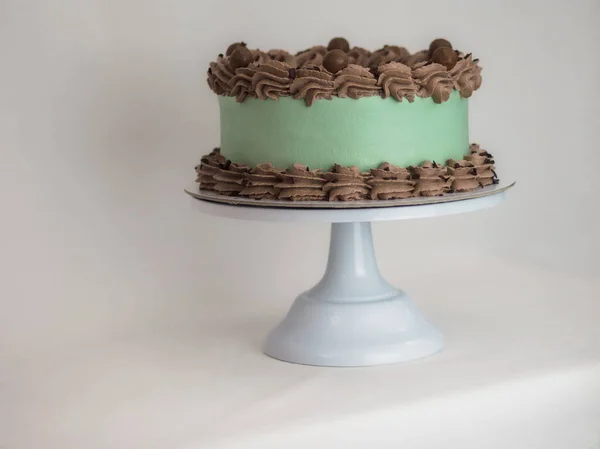 Kremalı Pasta Komik Harflerle Süslenmiş Bir Pasta Anneler Günü Keki — Stok fotoğraf