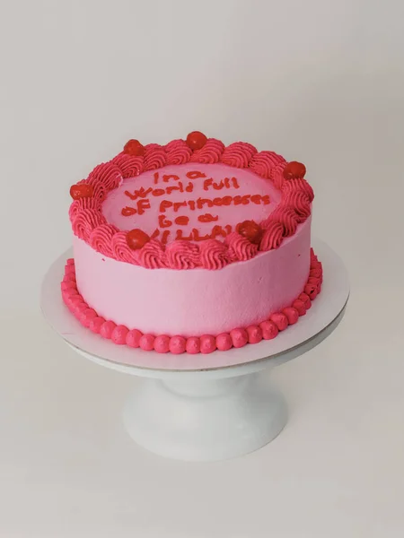 Rosafarbener Zuckerguss Elegnetkuchen Mit Lustigem Schriftzug Feierkuchen Humor Lebensmittelkonzept Sei — Stockfoto