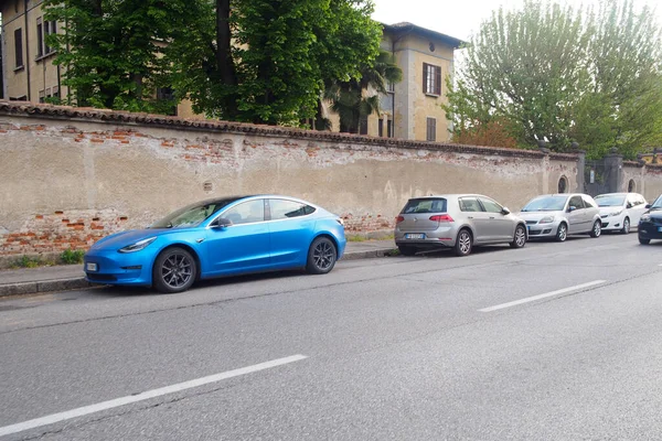 Cremona Włochy Maj 2023 Zaparkowany Ulicy — Zdjęcie stockowe