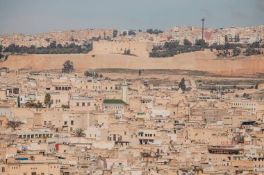 Fas 'ta yaşıyor. Fas mimarisi ve kültürü. Fas 'ta seyahat yerleri. Fas işaretleri. Fas 'ı ziyaret et. Arap kültürü. Yaz gezisi