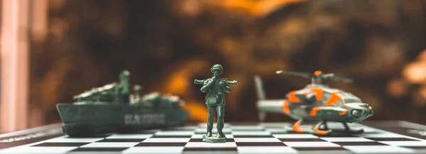 Militärschach Auf Einem Schachbrett Geschäftsideen Und Wettbewerb Und Strategie Ukraine — Stockfoto