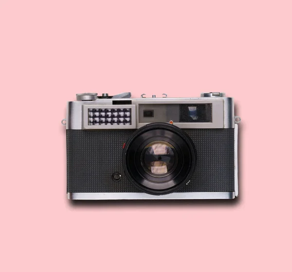 Vintage Oude Film Camera Roze Achtergrond Met Schaduw — Stockfoto