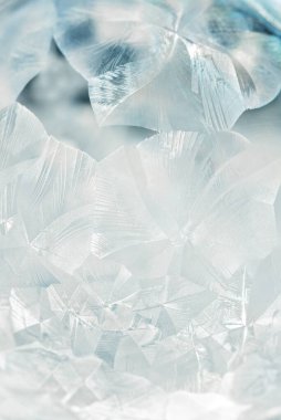 Donmuş sabun köpüğündeki buz gibi desenler çok güzel. Kış, soğuk arka plan. Makro fotoğraf