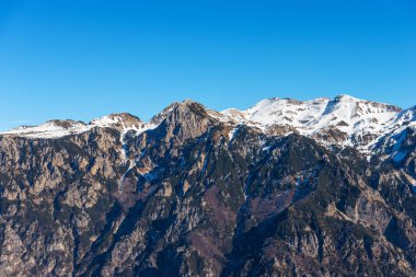 Monte Carega 'nın Dağ Sırası Lessinia Platosu' ndan küçük Dolomitler olarak da bilinir. Bosco Chiesanuova belediyesi, Verona ili, Veneto ili ve Trentino Alto Adige, İtalya, güney Avrupa.