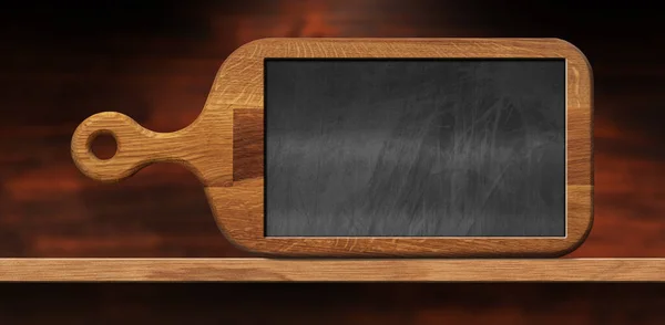 木製のテーブルや棚の上に空白の黒板と古い木製のまな板のクローズアップ レシピや料理やドリンクメニューのテンプレート — ストック写真