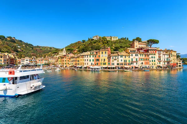 Híres Falu Portofino Luxus Turisztikai Üdülőhely Genova Tartományban Liguria Olaszország — Stock Fotó