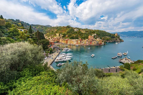 Letecký Pohled Slavnou Vesnici Portofino Luxusní Turistické Letovisko Provincii Janov — Stock fotografie