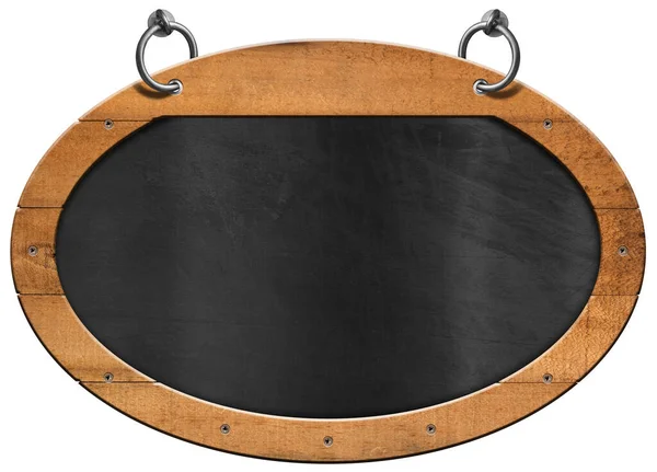 有木制椭圆形框架 椭圆形 和钢制吊环的旧空白黑板 独立于白色背景和复制空间 — 图库照片