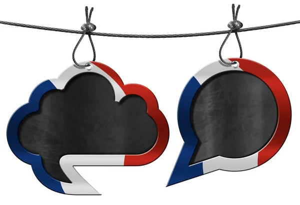 三维图展示了两个带有法国国旗和复制空间的空洞的语音气泡 挂在钢丝绳上 与白色背景隔离 — 图库照片