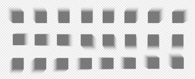 Beyaz duvarda dağılmış gölgesi olan siyah kare kutu. Düşen ışıkla izole edilmiş basit bir model. Pankart tasarımı, kağıt ürünü önizlemesi veya dijital grafik düzeni için mükemmel.