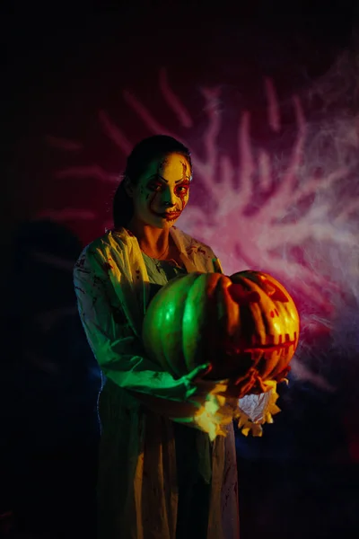 Young Woman Holds Pumpkin Her Hands Portrays Bloodthirsty Zombie Horror — Stock Photo, Image